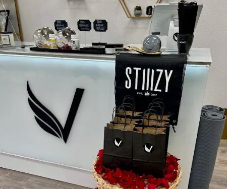 VENNU Yoga - Pilates - Barre -TRX - Dance Studio