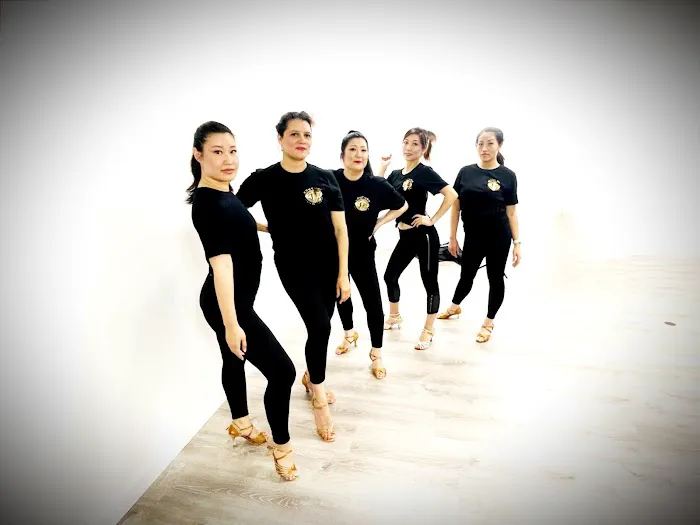 Couture Dance and Yoga Picture 5