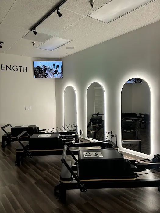 VENNU3 Pilates Reformer Studio Picture 2