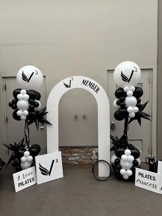 VENNU3 Pilates Reformer Studio Picture 5