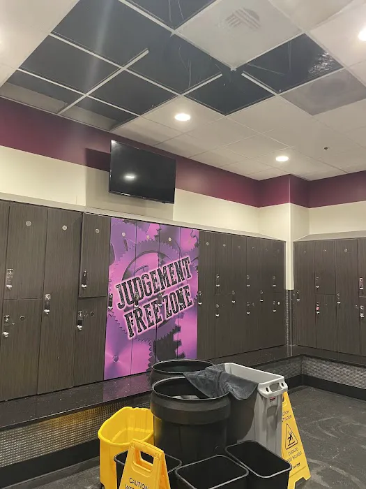 Planet Fitness Picture 5