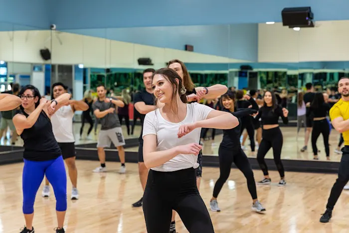 Fitness 19 Picture 1