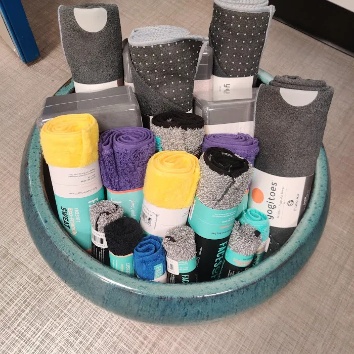 YogaSix Oyster Point Picture 2