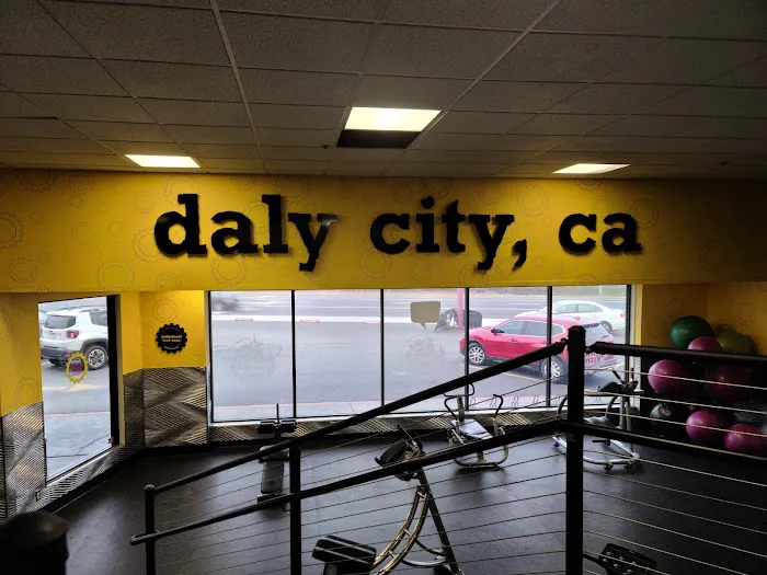 Planet Fitness Picture 4