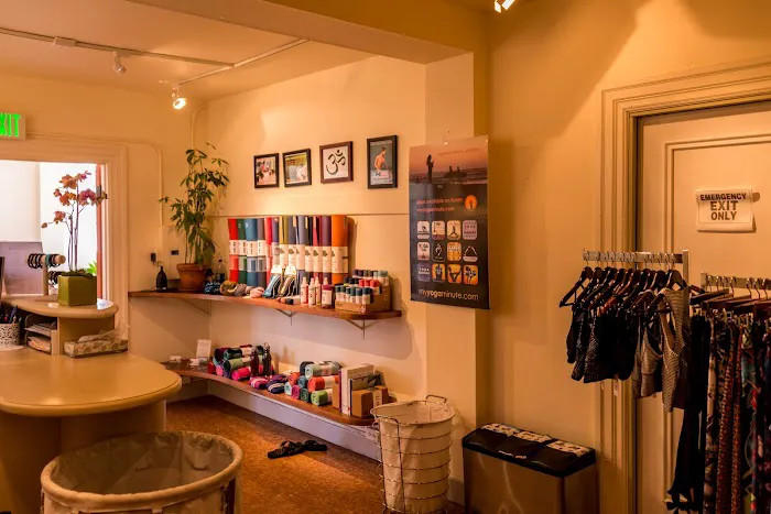 Yoga Flow SF - Ocean Picture 9