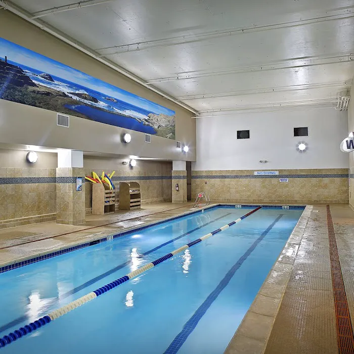 24 Hour Fitness Picture 9