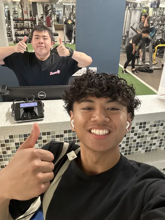 Fitness 19 Picture 2