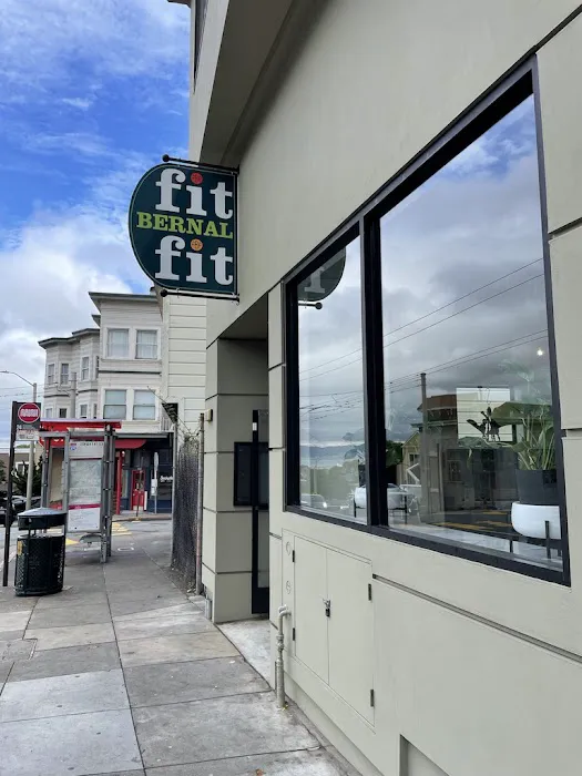 fit BERNAL fit Picture 1