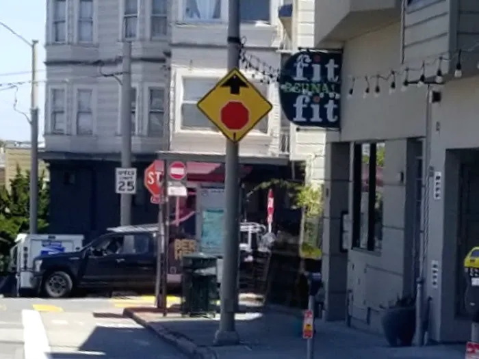 fit BERNAL fit Picture 6