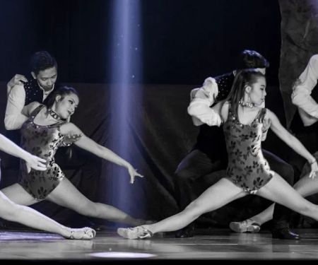 Inessence Bachata classes
