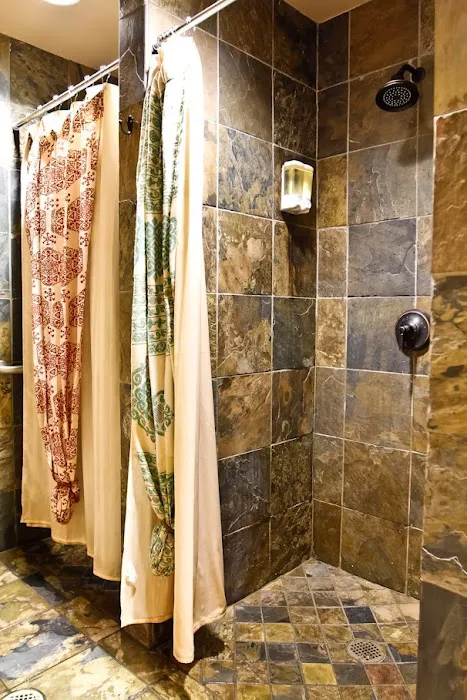 Hot Yoga Plus Daly City Picture 1