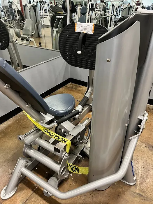 24 Hour Fitness Picture 2