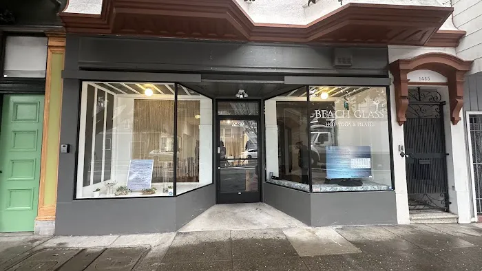 Beach Glass Hot Yoga & Pilates LLC Picture 3