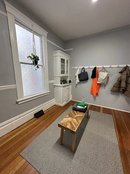 Beach Glass Hot Yoga & Pilates LLC Picture 2