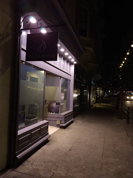 The Lotus Method (Noe Valley) Picture 3