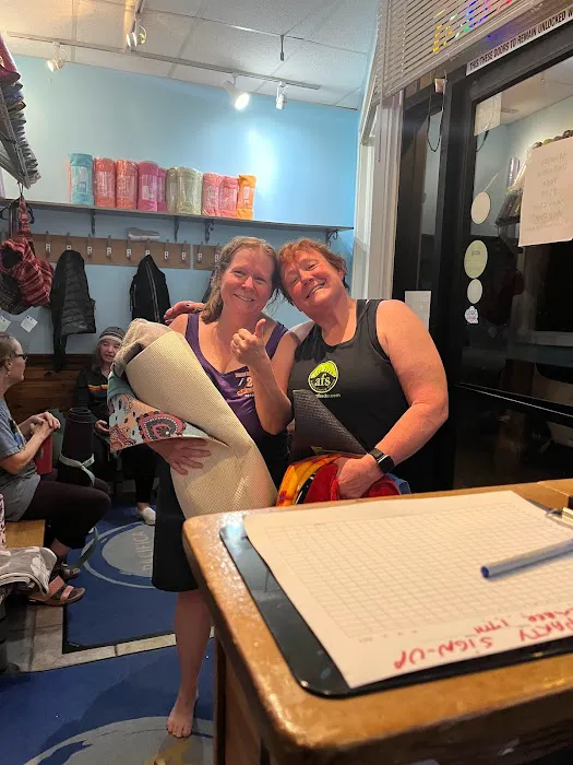 Pacifica Beach Yoga Picture 3