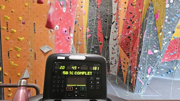 Climbing & Fitness Club Picture 1