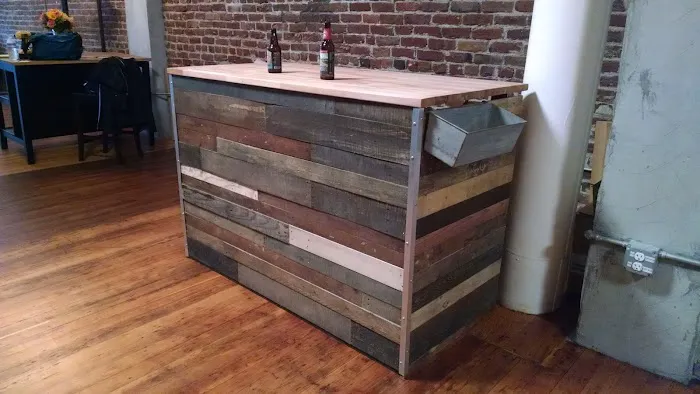 17 Reasons Athletic Club Picture 5