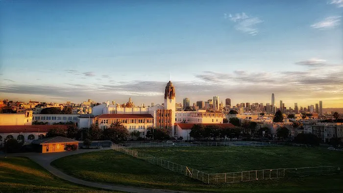 Mission High School Weightlifting Club Picture 1