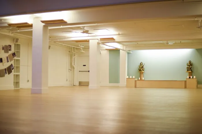 Love Story Yoga - Valencia Picture 3