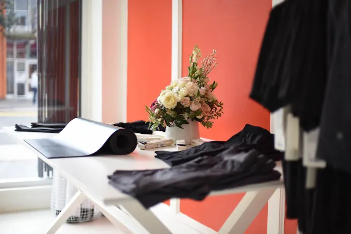 Love Story Yoga - Valencia Picture 7