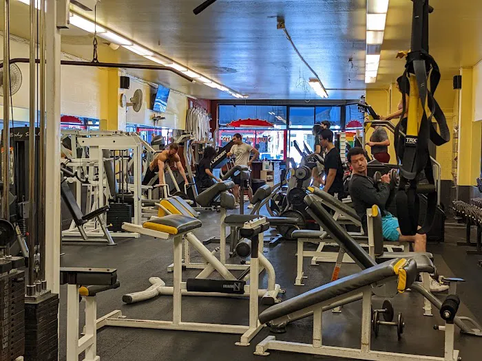 Sunset Gym Picture 8