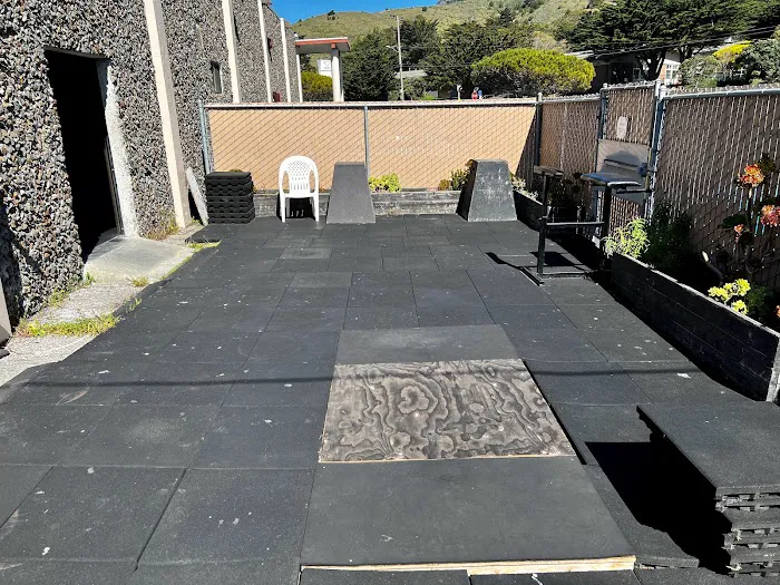 Pacifica Athletic Center Picture 6