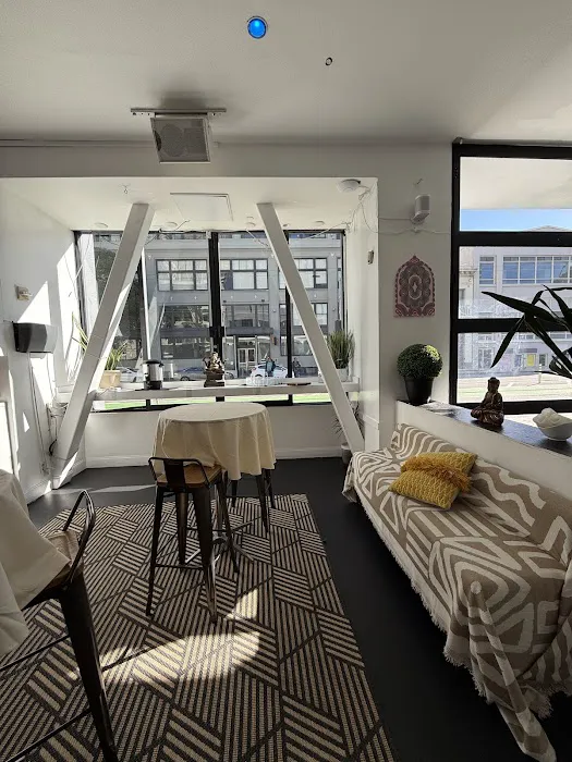 Zenses Immersive Picture 5