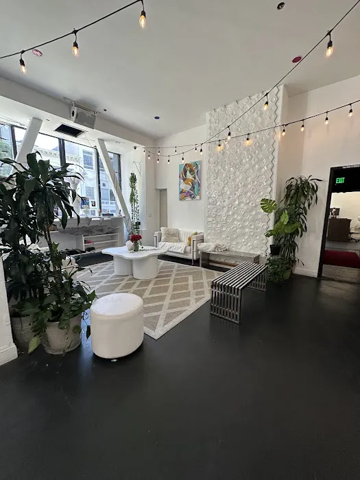 Temple Immersive Picture 6