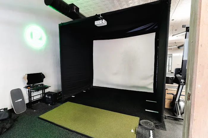 Perform for Golf - FiDi Picture 9