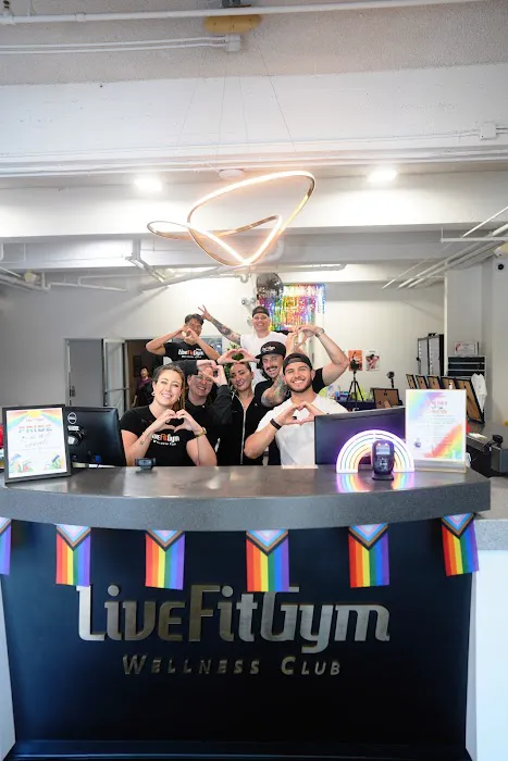 Live Fit Gym • Castro Picture 5