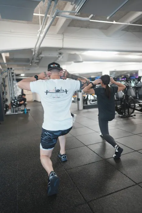 Live Fit Gym • Castro Picture 3