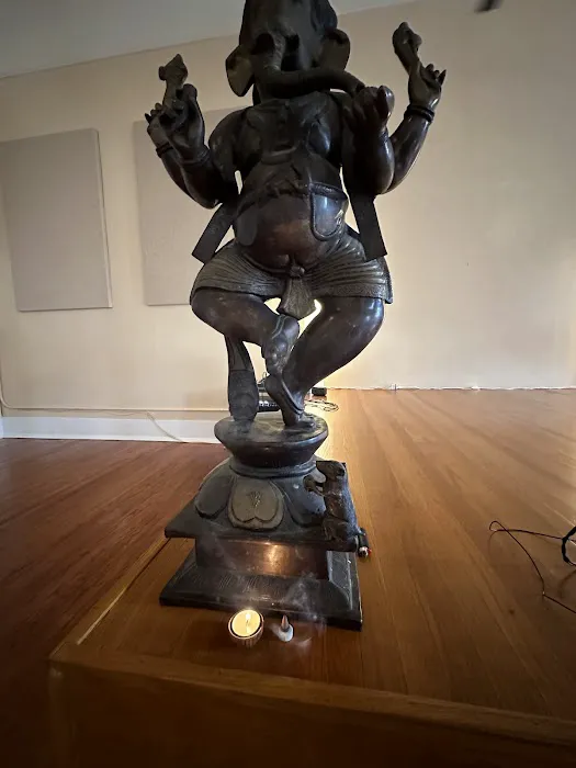 The Castro Room Picture 2