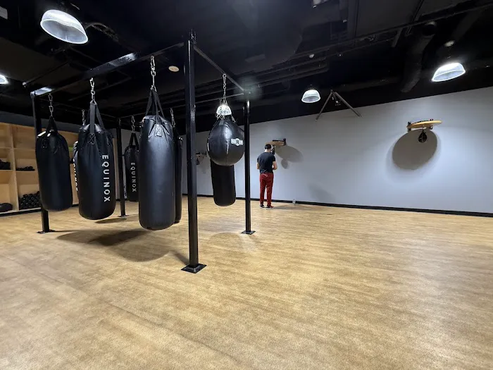 Equinox Sports Club San Francisco Picture 1