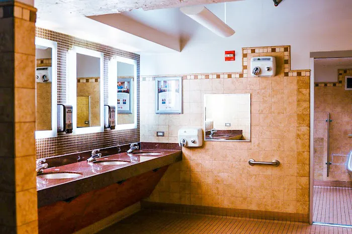 24 Hour Fitness Picture 1