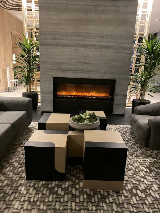 Equinox Beale Street Picture 7