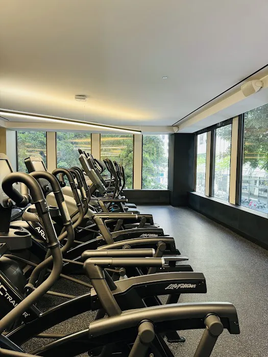 Equinox Beale Street Picture 2