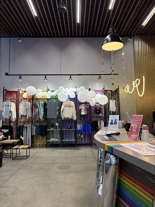 Barry's FiDi Picture 1