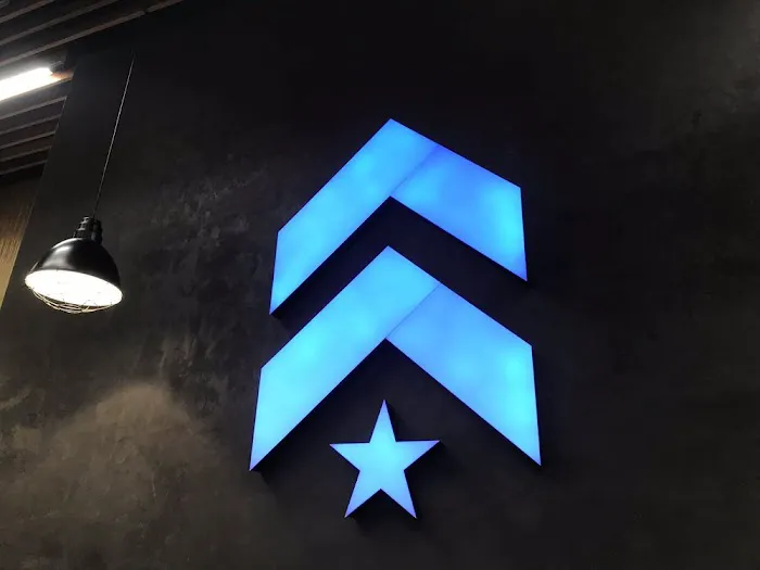 Barry's FiDi Picture 4