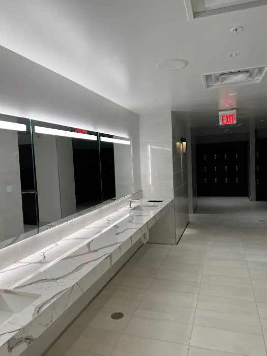 Hot 8 Yoga Picture 8