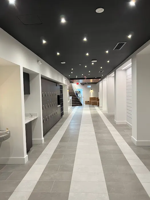 Hot 8 Yoga Picture 10