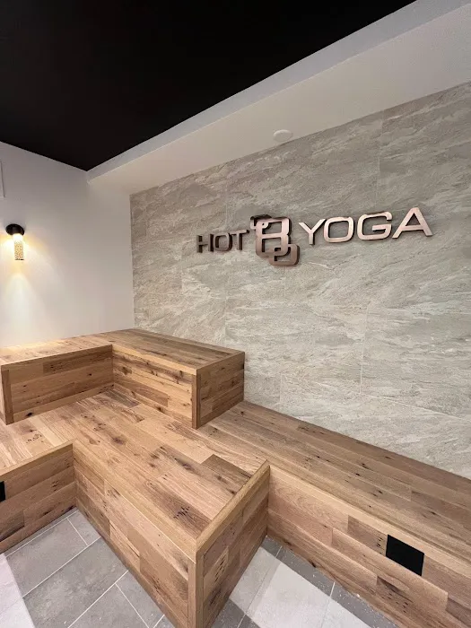 Hot 8 Yoga Picture 4