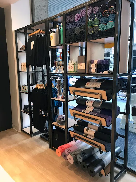 CorePower Yoga - FiDi San Francisco Picture 10