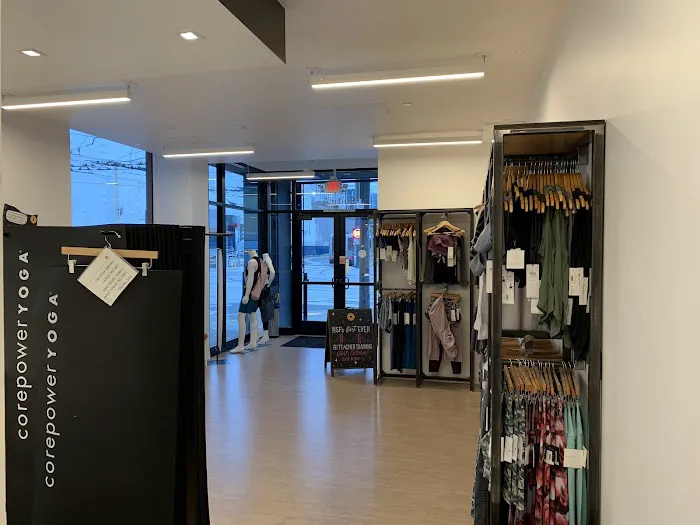 CorePower Yoga - Duboce Picture 4