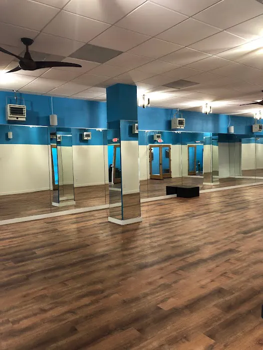 Hot Yoga Plus Seacliff Picture 5