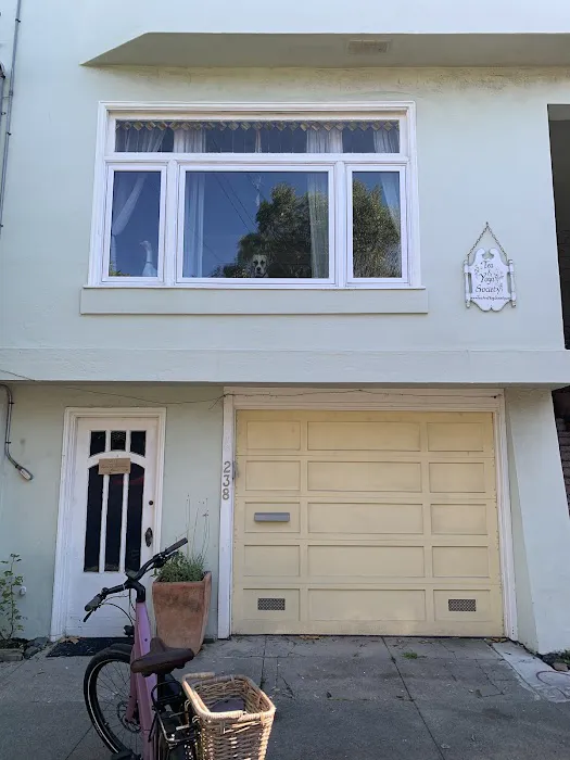 Tea & Yoga Society Picture 1