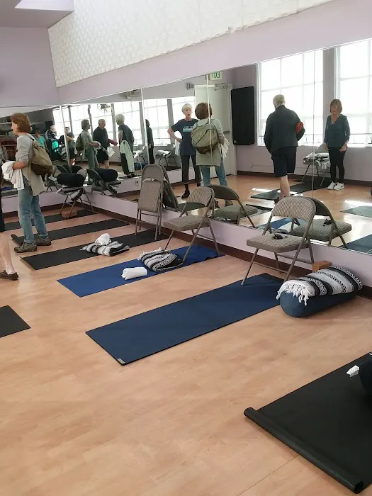 Richmond District YMCA Picture 6