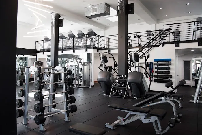 Live Fit Gym • Cole Valley Picture 5