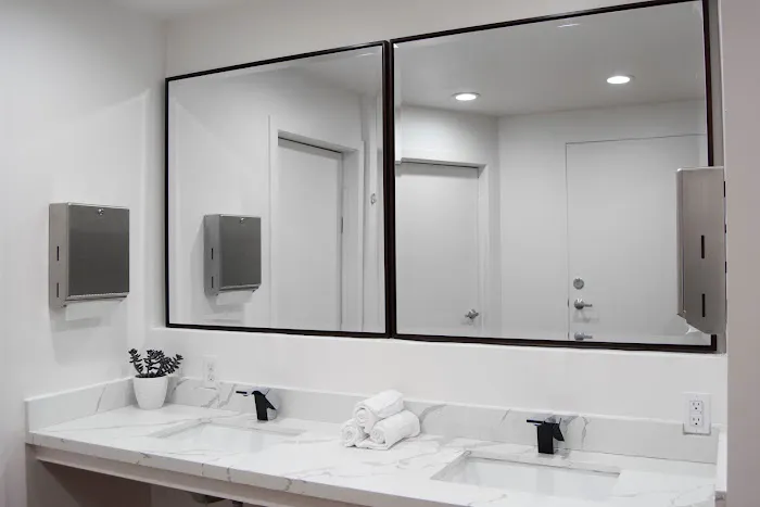 Live Fit Gym • Cole Valley Picture 3