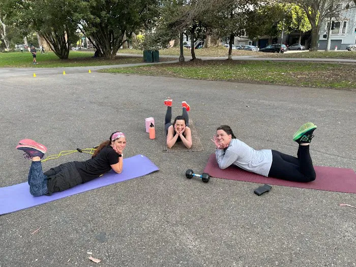 N Motion Fitness Studio For Women Picture 3